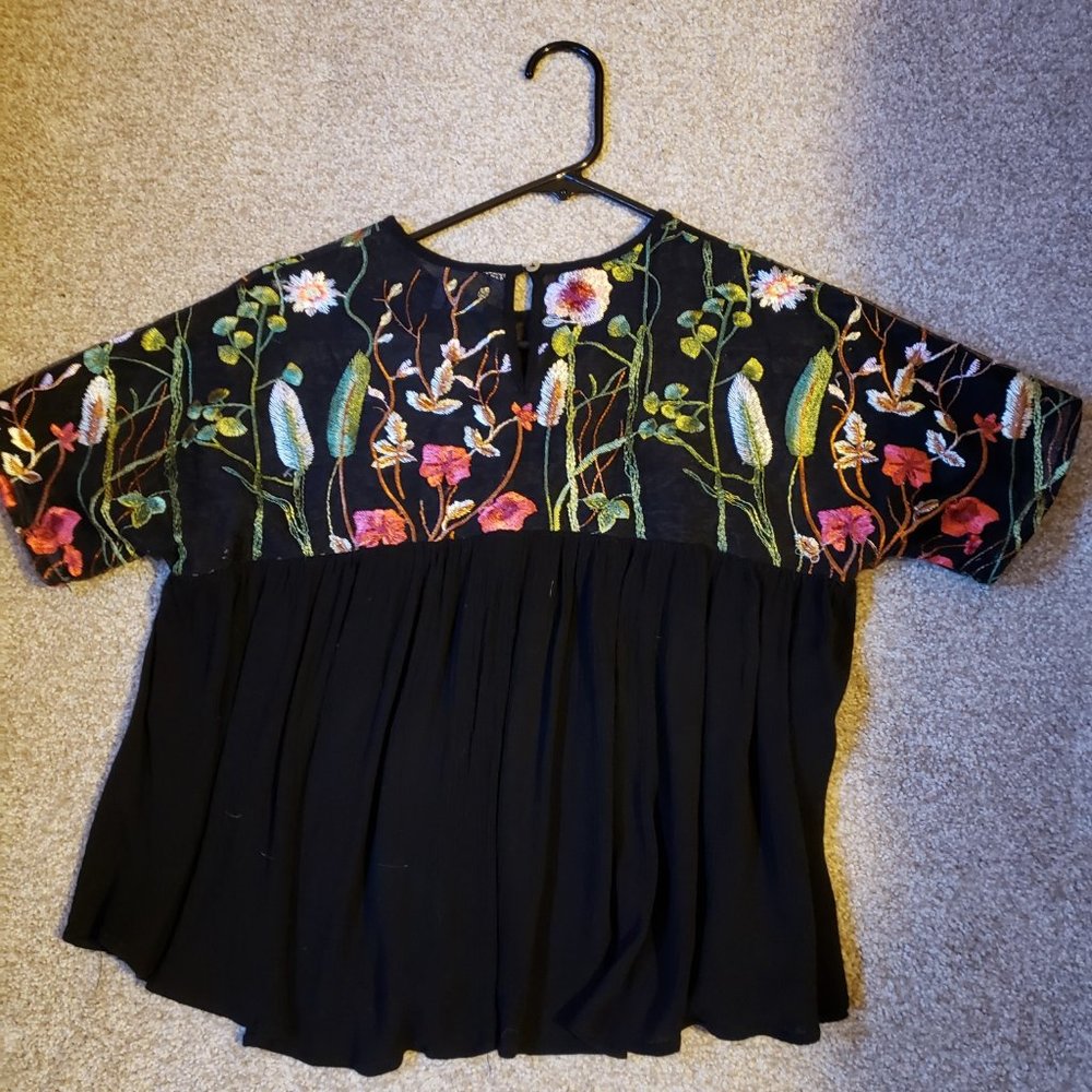 Floral top